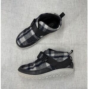 Chaco Ramble Fluff Shoes Black Gray Plaid Fleece Lined Slipper Boots Women's 7